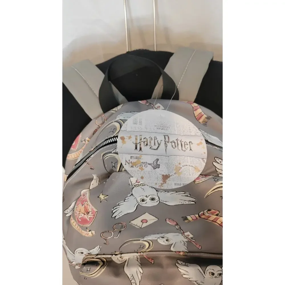 Fast Forward Harry Potter Gryffindor Hedwig Backpack Gray Book Bag NWT
